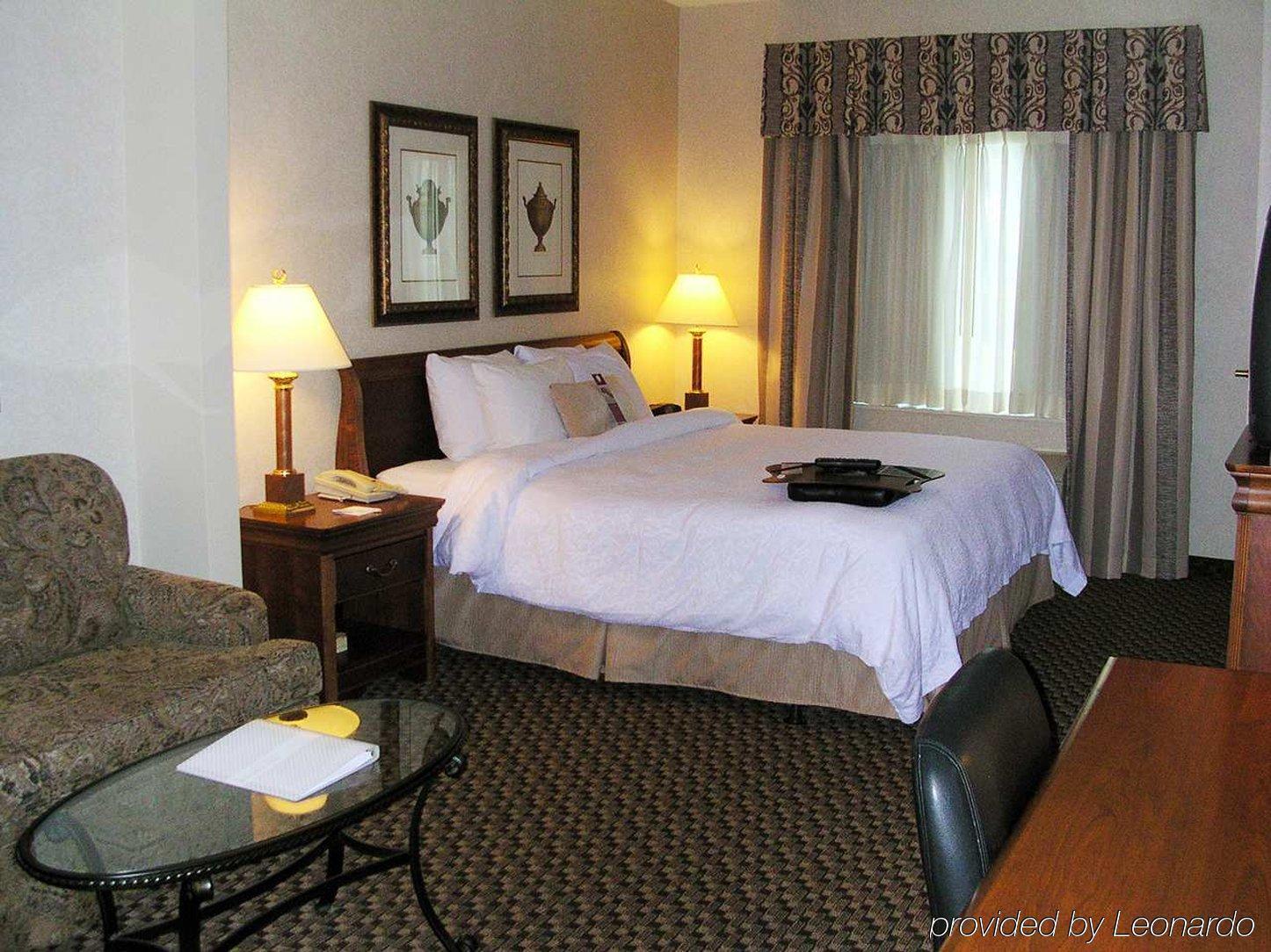 Hampton Inn Boston Bedford Burlington Биллерика Номер фото